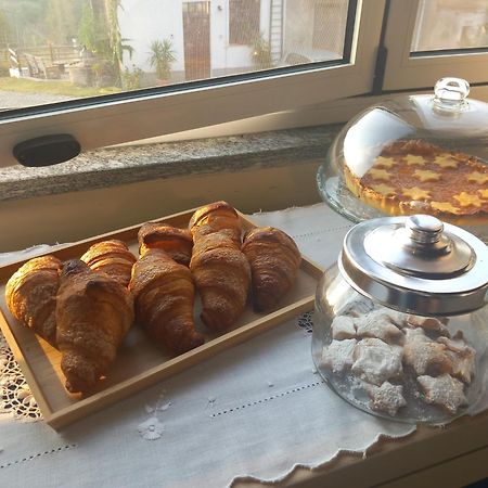 Lu (Piedmont) Il Cortile Di Greta Bed & Breakfast エクステリア 写真